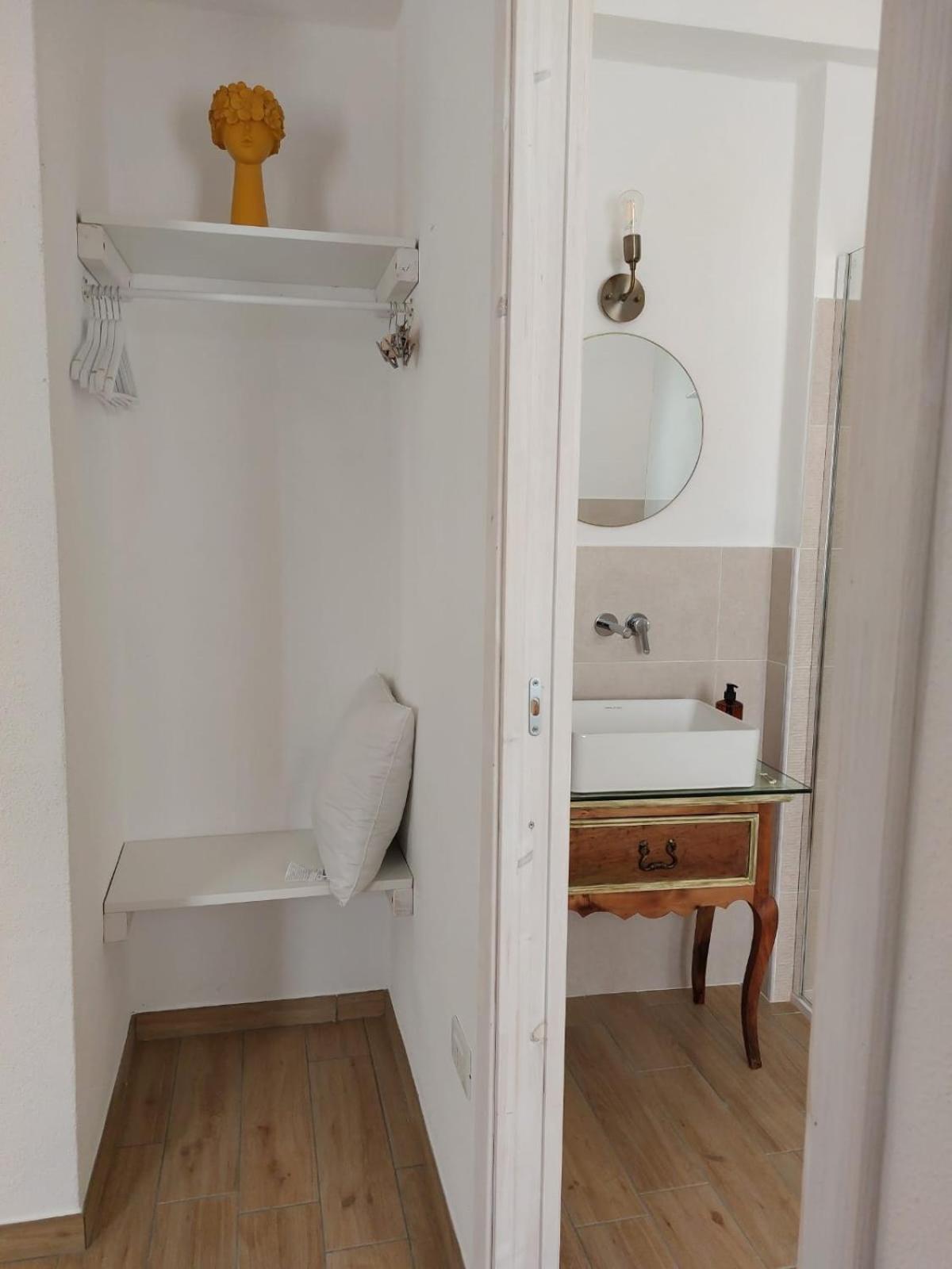 B&B Il Borgo Delle Emozioni Dolianova Екстериор снимка
